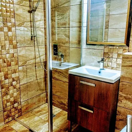 Tampa Guests House